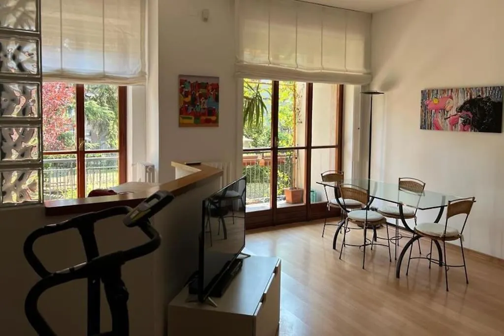 Nice And Cosy Flat In Central Area Apartment Milan